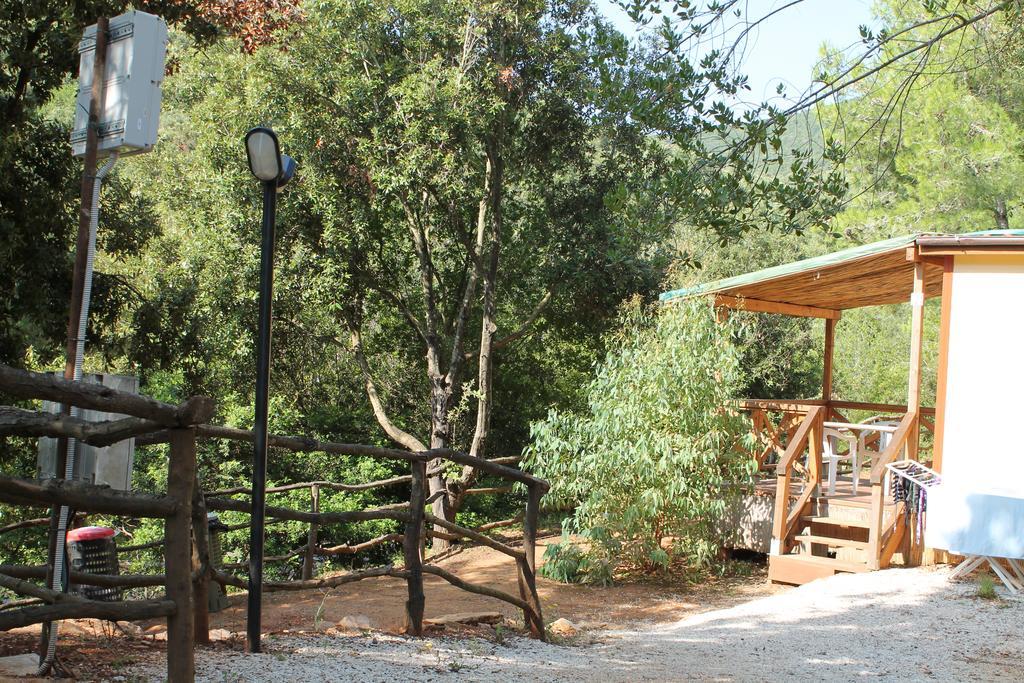 Elbadoc Camping Village Cavo Buitenkant foto