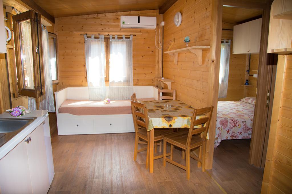 Elbadoc Camping Village Cavo Buitenkant foto