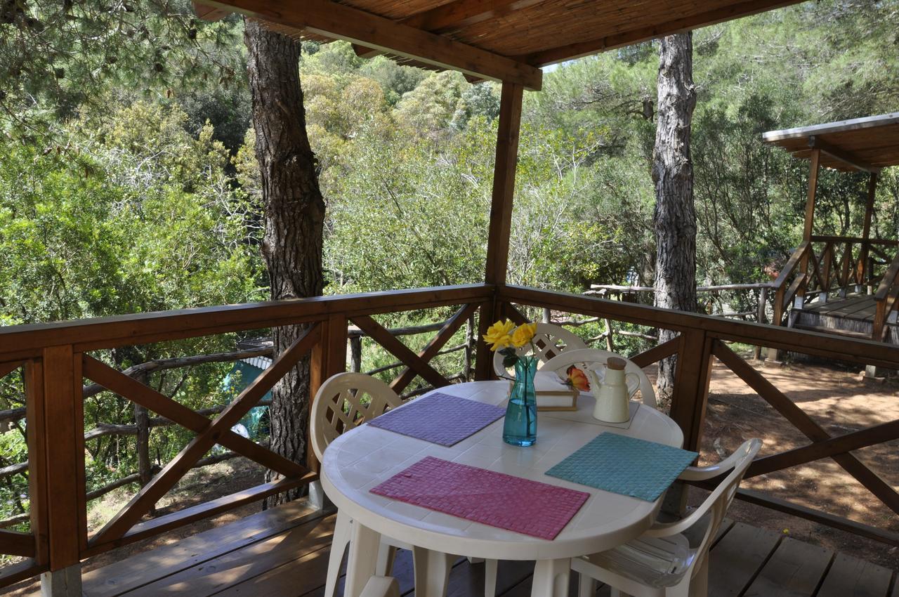 Elbadoc Camping Village Cavo Buitenkant foto